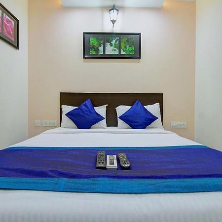 Rd Towers Hotel Chennai Ngoại thất bức ảnh