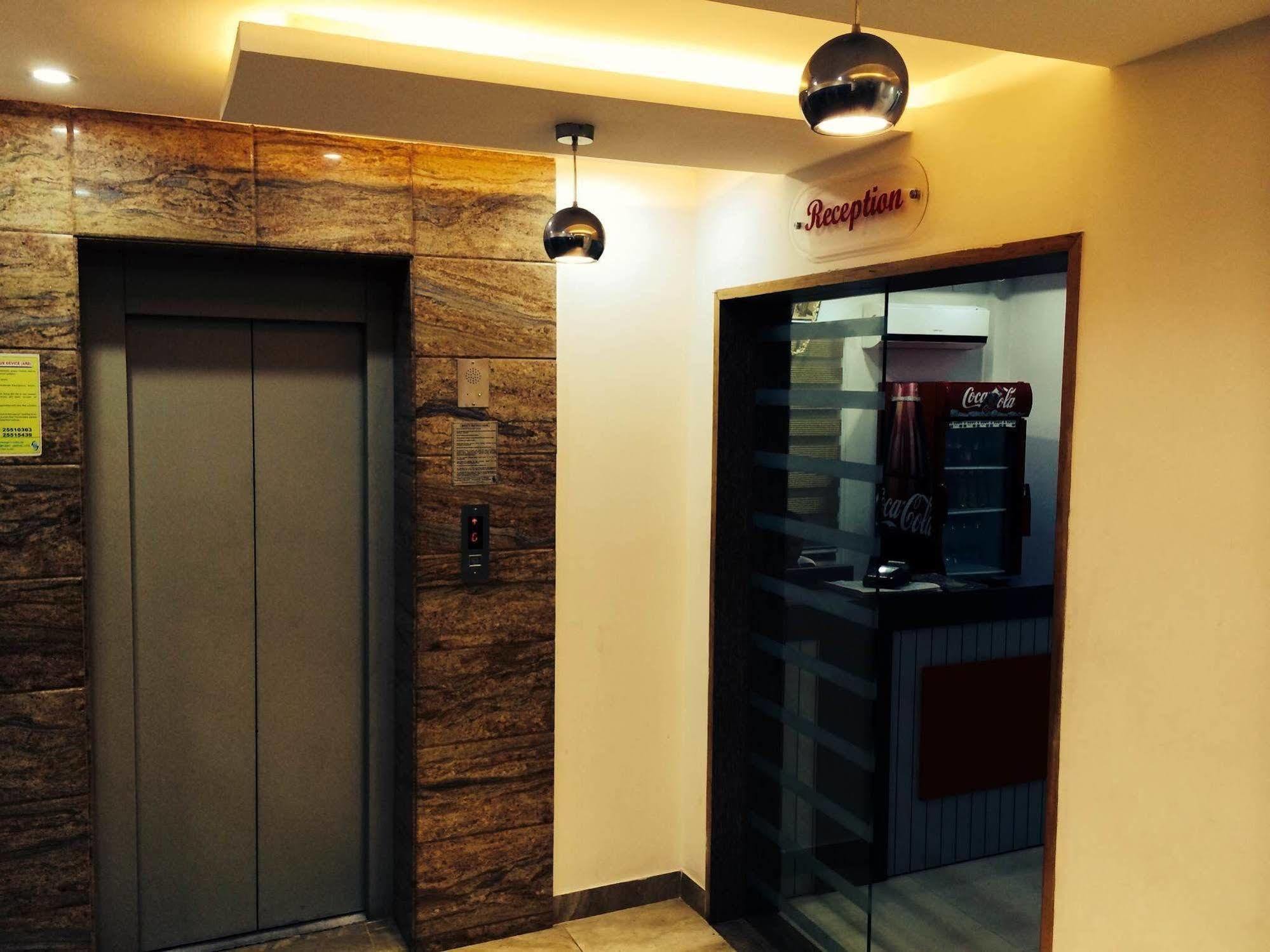 Rd Towers Hotel Chennai Ngoại thất bức ảnh