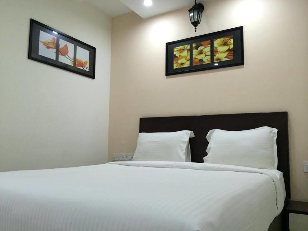 Rd Towers Hotel Chennai Ngoại thất bức ảnh