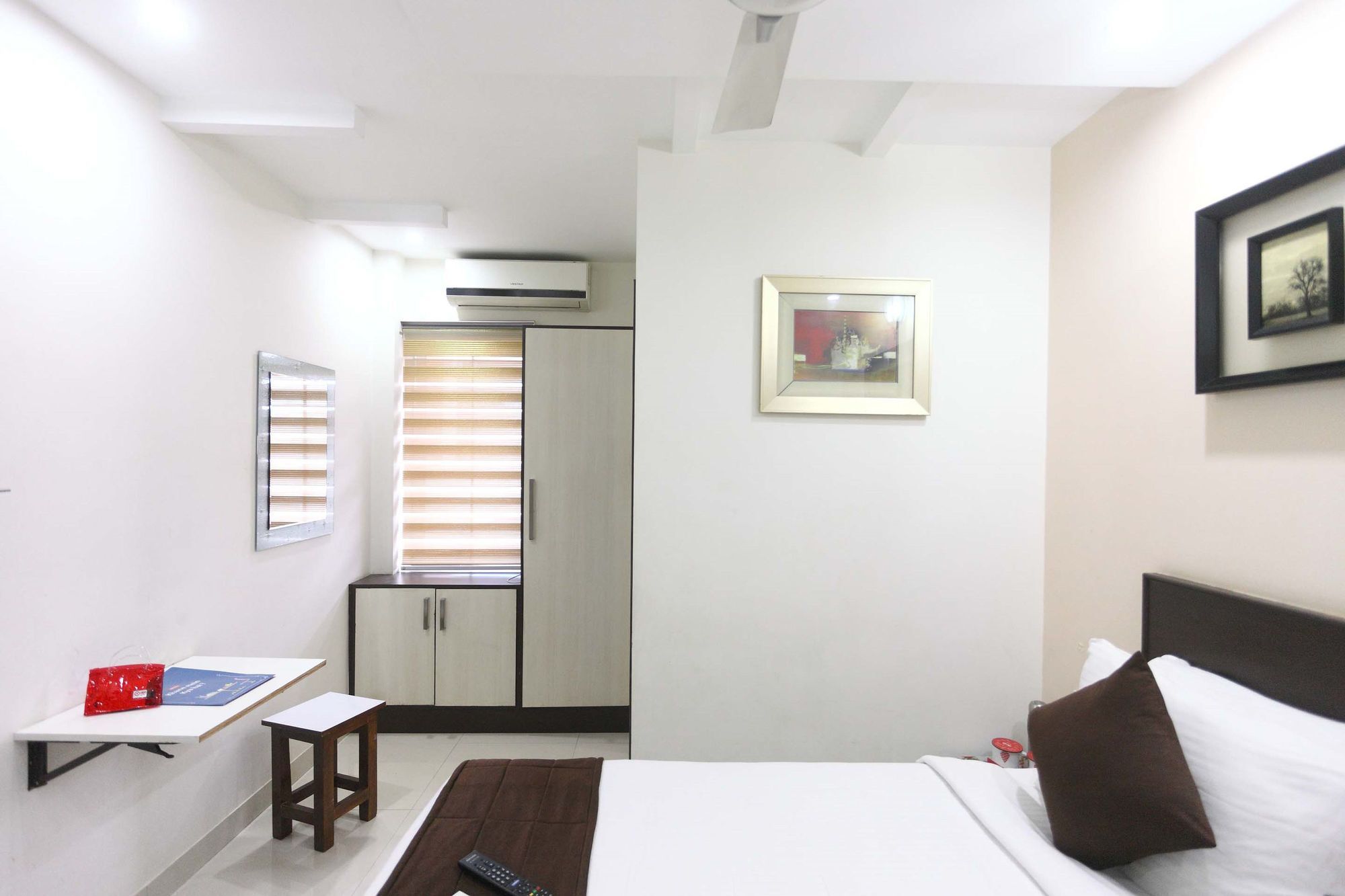Rd Towers Hotel Chennai Ngoại thất bức ảnh