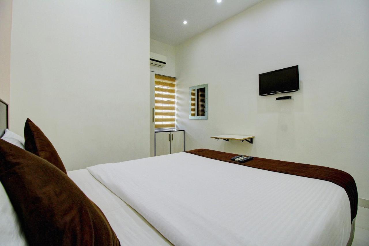 Rd Towers Hotel Chennai Ngoại thất bức ảnh
